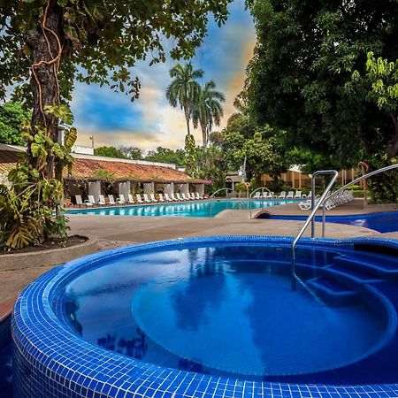 Ghl Hotel Club El Puente Girardot Eksteriør billede