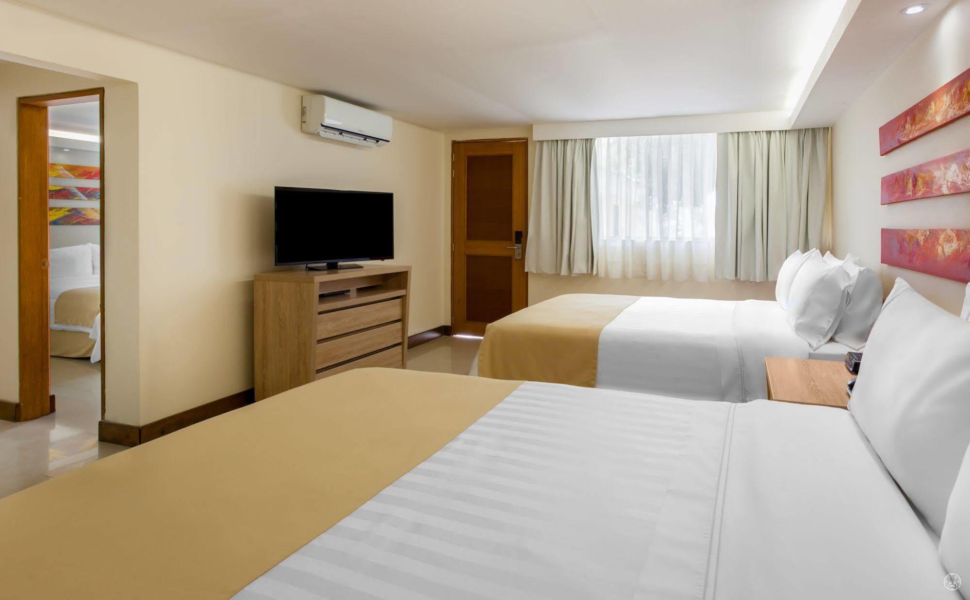 Ghl Hotel Club El Puente Girardot Eksteriør billede